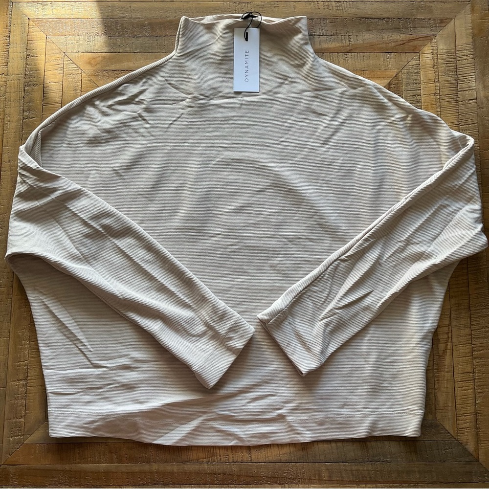 New with tags dynamite sweater top